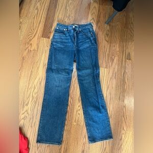 Madewell curvy perfect vintage straight jean size 27